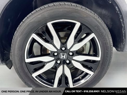 Used 2022 Honda Pilot Touring image 34