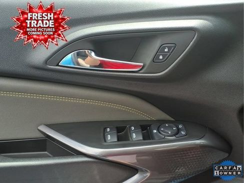 Used 2025 Chevrolet Trax ACTIV FWD image 17
