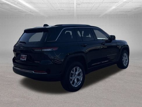 Used 2023 Jeep Grand Cherokee Limited AWD/4WD image 49