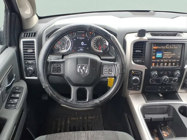 Used 2016 RAM 1500 Classic SLT w/ Luxury Group AWD/4WD image 5