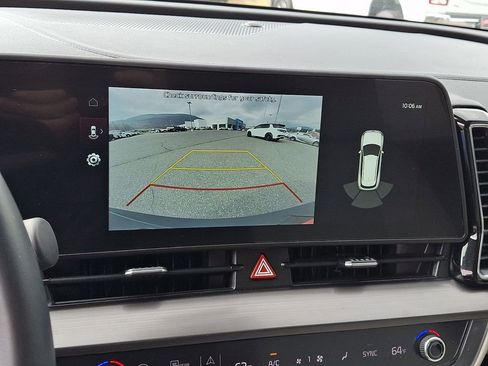 Used 2023 Kia Sportage EX FWD image 18