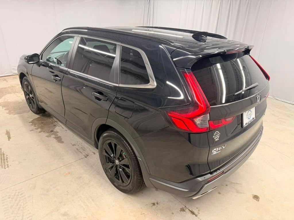 Used 2023 Honda CR-V Sport Touring image 10