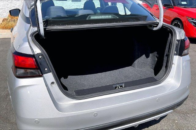 Certified 2025 Nissan Versa S w/ Trunk Package FWD image 33