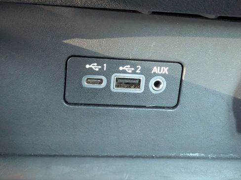 Used 2025 Nissan Altima 2.5 SV FWD image 18