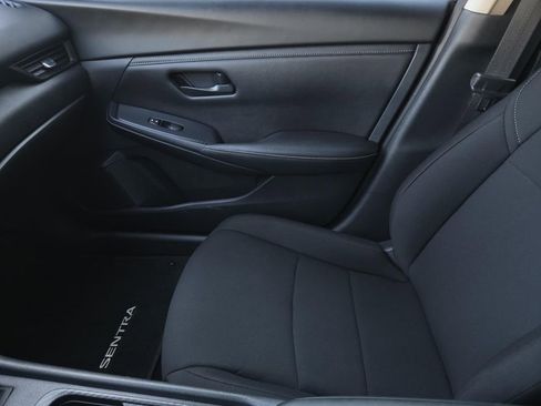 Certified 2024 Nissan Sentra S image 22