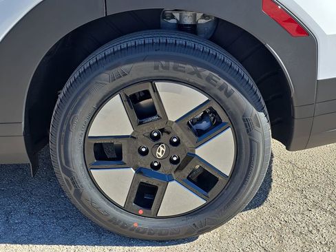 New 2026 Hyundai Santa Fe SE image 33