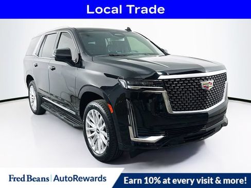 Used 2021 Cadillac Escalade Luxury AWD/4WD image 1