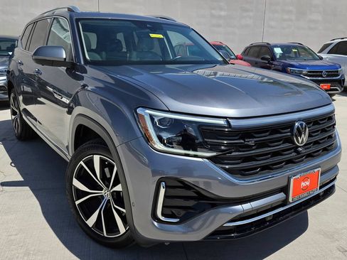 Used 2024 Volkswagen Atlas SEL Premium R-Line AWD/4WD image 1