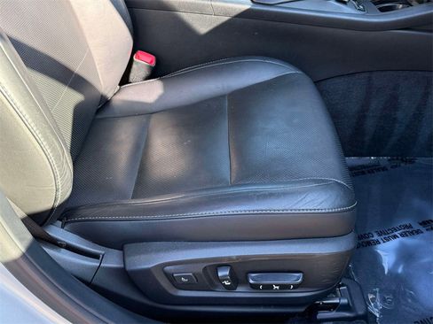 Used 2014 Lexus ES 350 w/ Luxury Package image 14