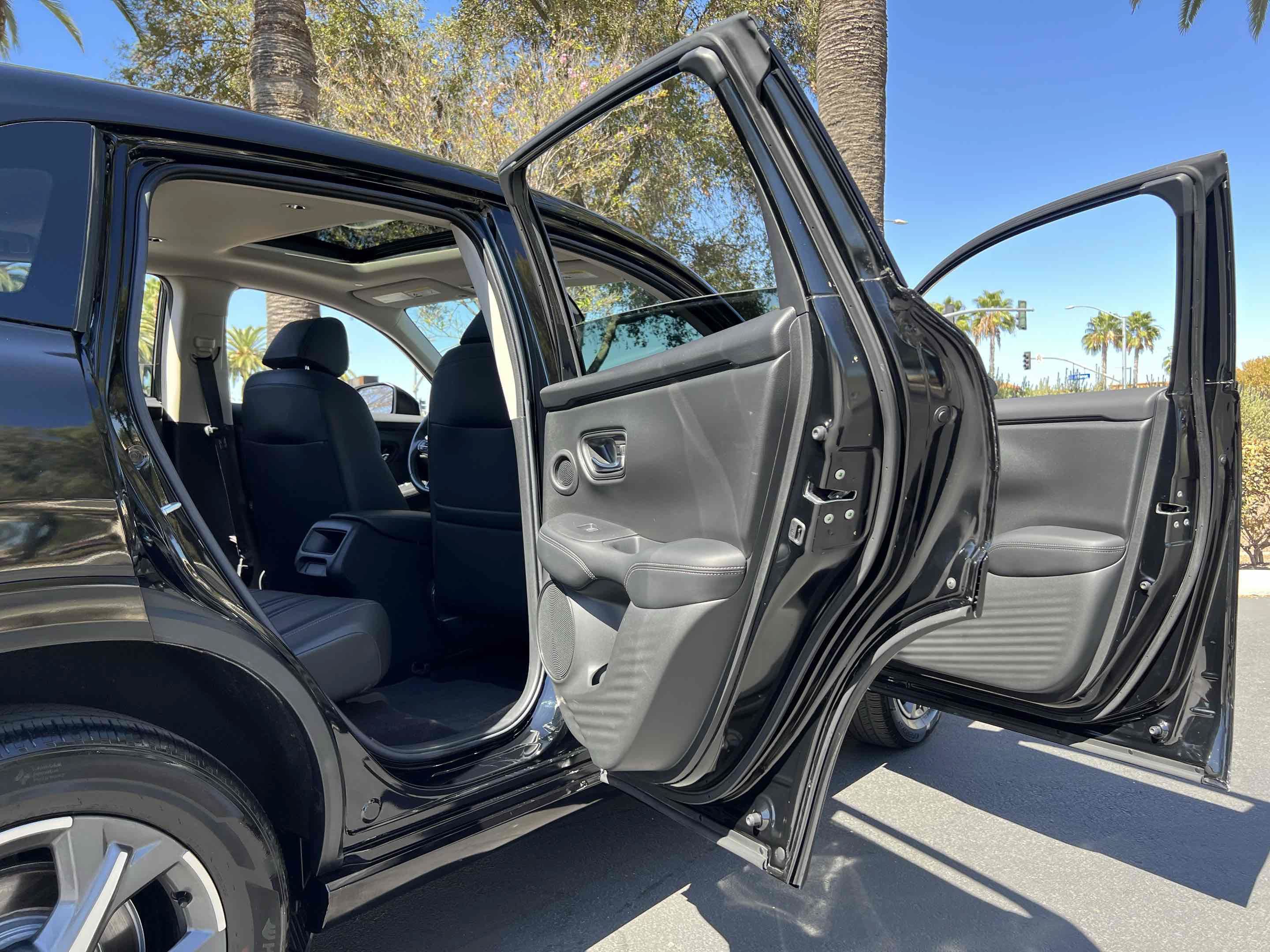 Used 2024 Honda HR-V EX-L image 16