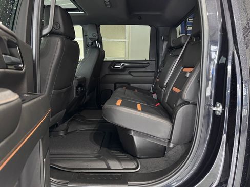 Certified 2024 GMC Sierra 2500 AT4 w/ AT4 Premium Plus Package AWD/4WD image 4