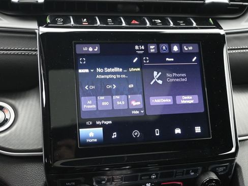 New 2025 Jeep Grand Cherokee L Altitude image 12