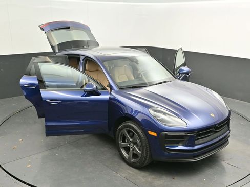 New 2026 Porsche Macan image 49