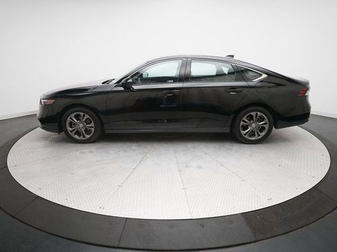 Certified 2023 Honda Accord EX image 23