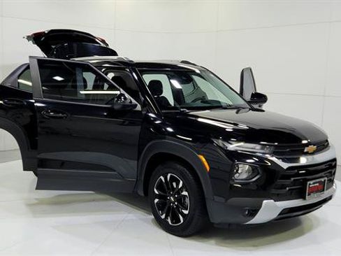 Used 2023 Chevrolet TrailBlazer LT w/ Convenience Package FWD image 29