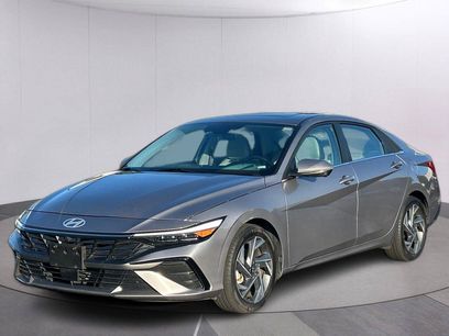 Used 2024 Hyundai Elantra Limited