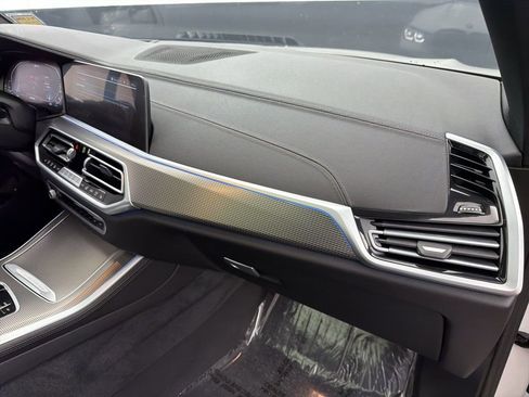 Used 2023 BMW X5 xDrive45e w/ Executive Package image 26