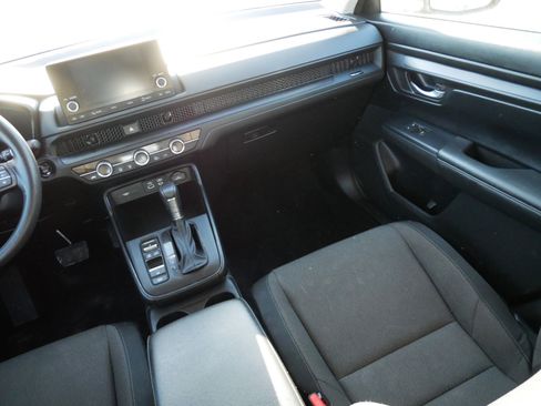 Used 2024 Honda CR-V EX image 11