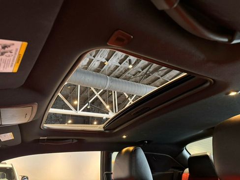 Used 2023 Dodge Challenger R/T Scat Pack w/ Plus Package image 17