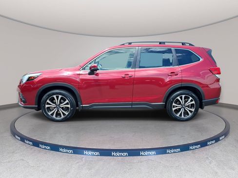 Used 2023 Subaru Forester Limited AWD/4WD image 9