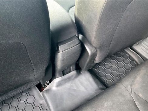 Used 2020 Jeep Renegade Sport image 35