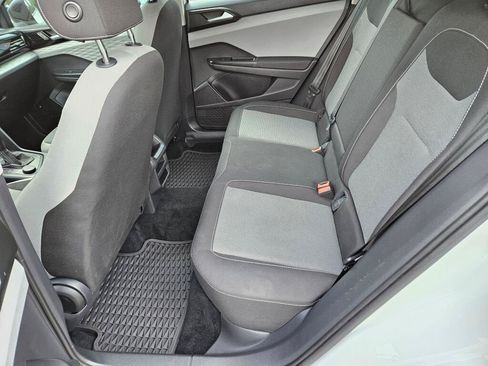 Used 2022 Volkswagen Taos S AWD/4WD image 11