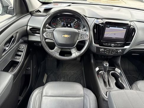 Used 2019 Chevrolet Traverse LT w/ LT Premium Package image 15