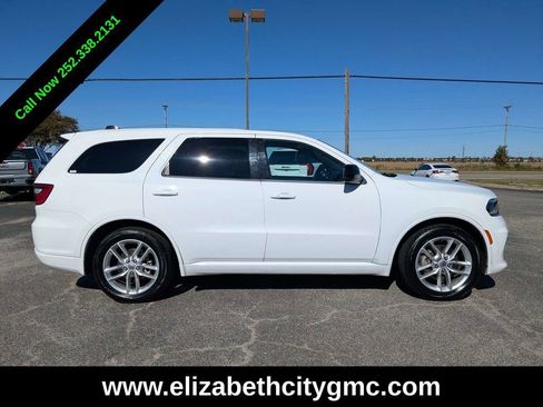 Used 2023 Dodge Durango GT image 2