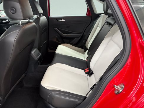Used 2019 Volkswagen Jetta R-Line FWD image 12