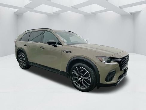 Certified 2025 MAZDA CX-70 Plug-In Hybrid w/ Premium Pkg image 3