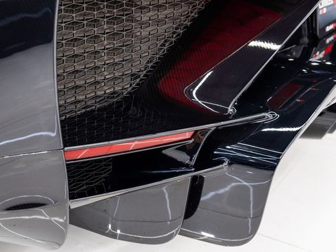 Used 2023 Bugatti Chiron Pur Sport AWD/4WD image 20