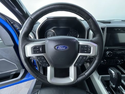 Used 2019 Ford F150 Lariat image 16