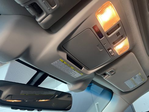 Used 2019 Subaru Outback 2.5i Limited image 31