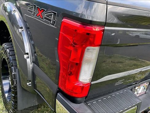 Used 2017 Ford F250 Lariat AWD/4WD image 19