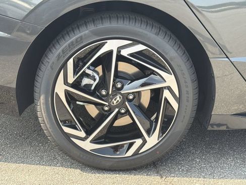 New 2026 Hyundai Sonata SEL FWD image 19