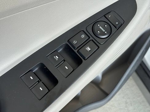 Used 2018 Hyundai Tucson SEL FWD image 25