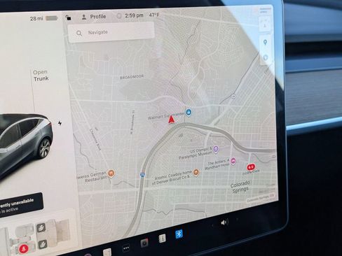 Used 2021 Tesla Model Y Long Range image 24