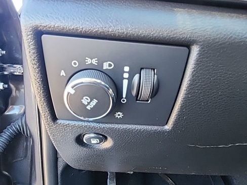 Certified 2021 Jeep Grand Cherokee Overland image 27