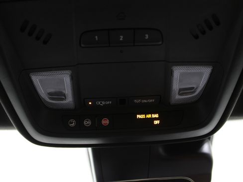 Used 2019 Cadillac XT4 Sport image 25