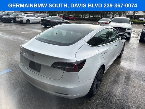 Used 2020 Tesla Model 3 Standard Range Plus RWD image 5
