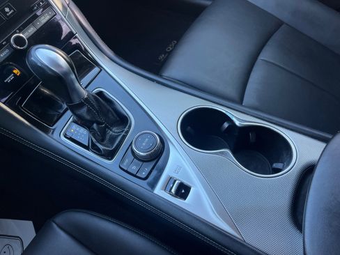 Used 2016 INFINITI Q50 Premium image 23