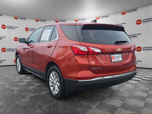Used 2020 Chevrolet Equinox LT w/ Driver Convenience Package image 5