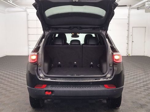 Used 2024 Jeep Compass Trailhawk image 19
