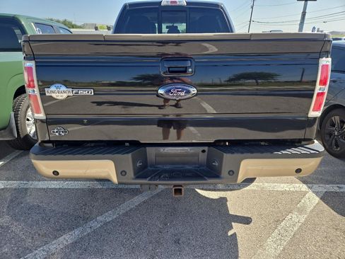 Used 2014 Ford F150 King Ranch w/ King Ranch Luxury Package AWD/4WD image 23