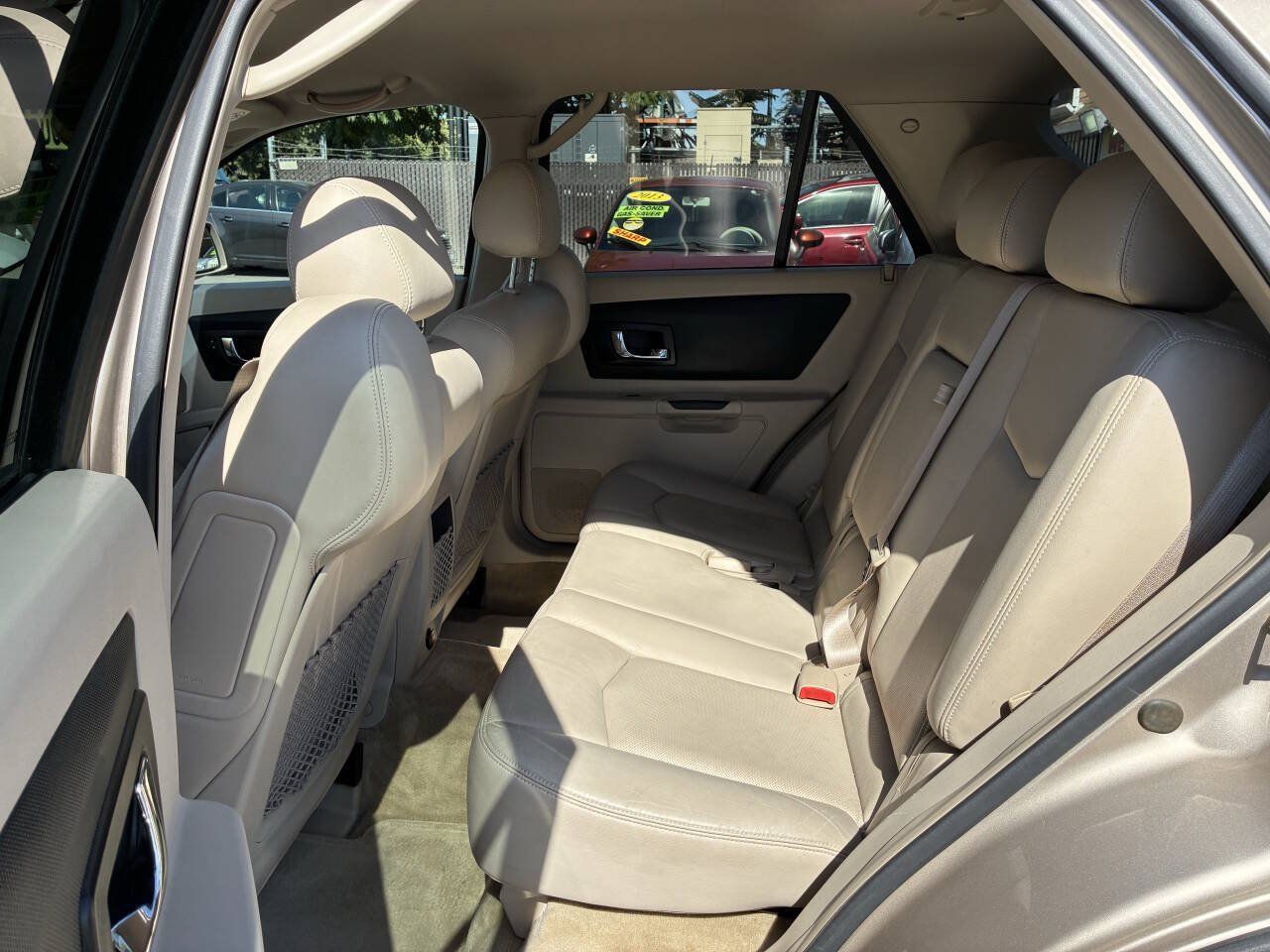 Used 2005 Cadillac SRX RWD image 4