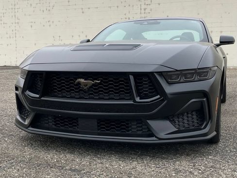 Used 2025 Ford Mustang GT Premium RWD image 41
