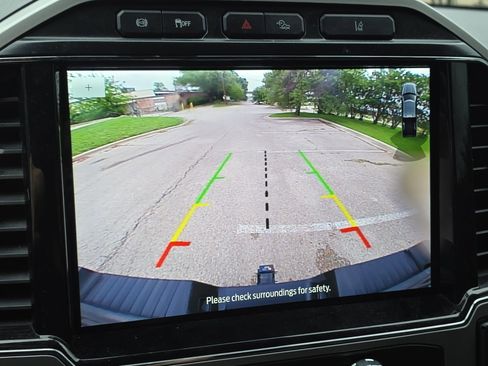 Used 2022 Ford F350 Lariat w/ Tremor Off-Road Package AWD/4WD image 17