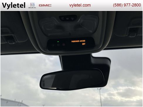 Used 2023 Buick Encore GX Preferred w/ Cold Weather Comfort Package image 29