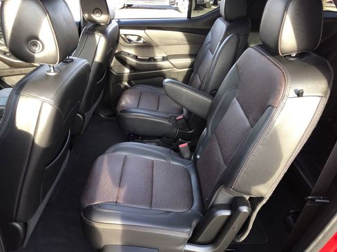 Used 2023 Chevrolet Traverse High Country AWD/4WD image 22