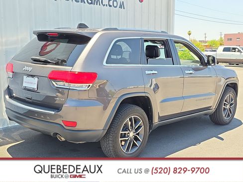 Used 2017 Jeep Grand Cherokee Limited AWD/4WD image 7